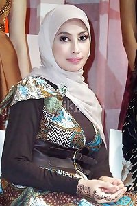 super-fucking-hot malay moms